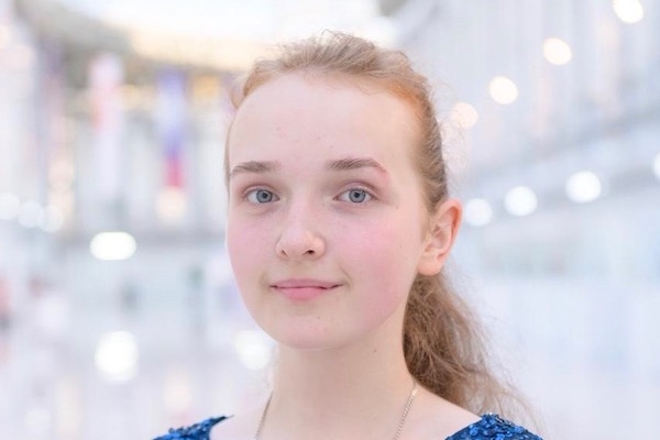 1. Preis und Spezialpreis für Anastasiia Kliuchereva 1. Preis und Spezialpreis für Anastasiia Kliuchereva